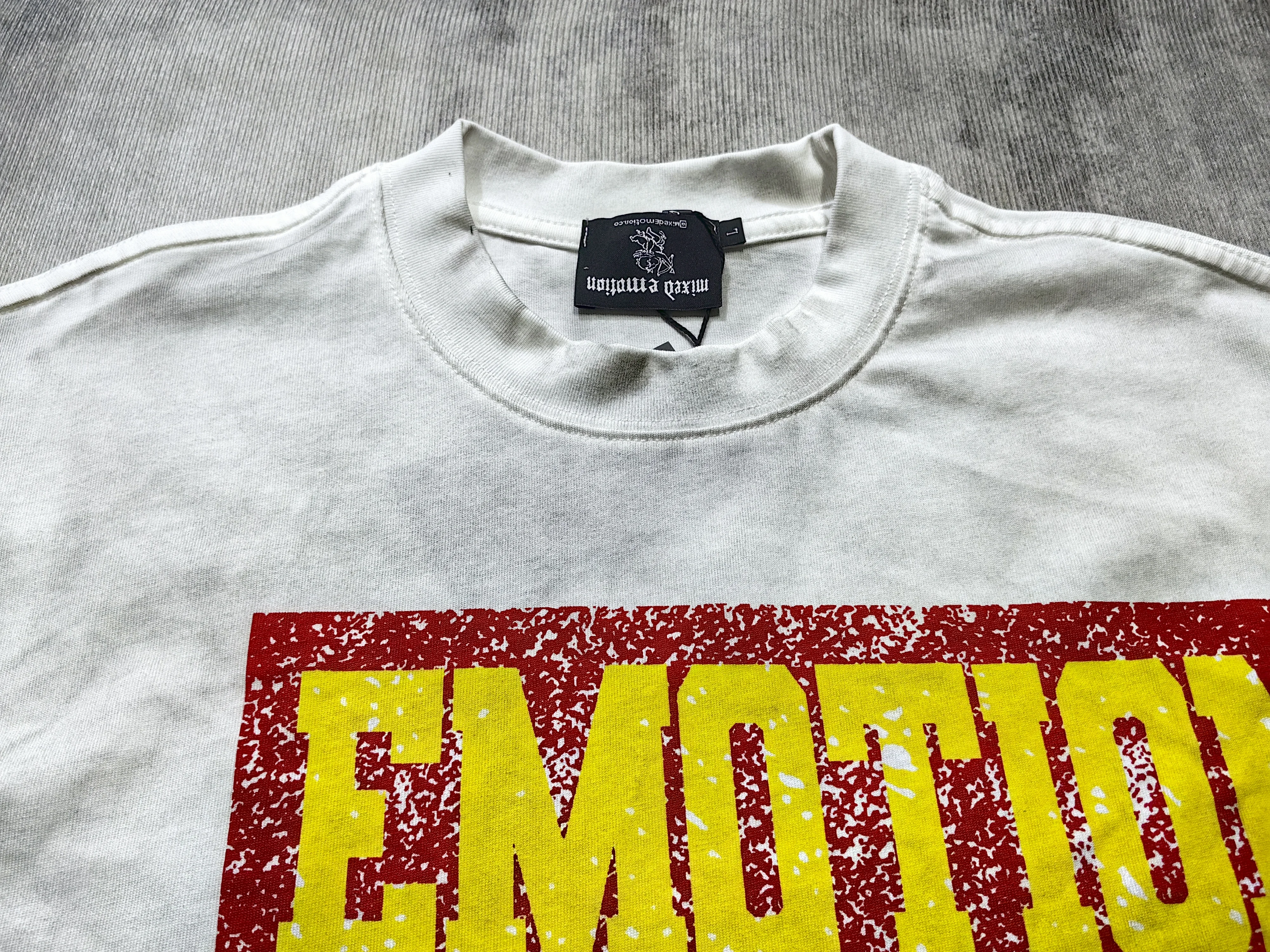 141# New fashion trend brand MIXEDEMOTION printing Shirt Streetwear Cotton Loose Round Neck Oversized Tee Top men t-shirt