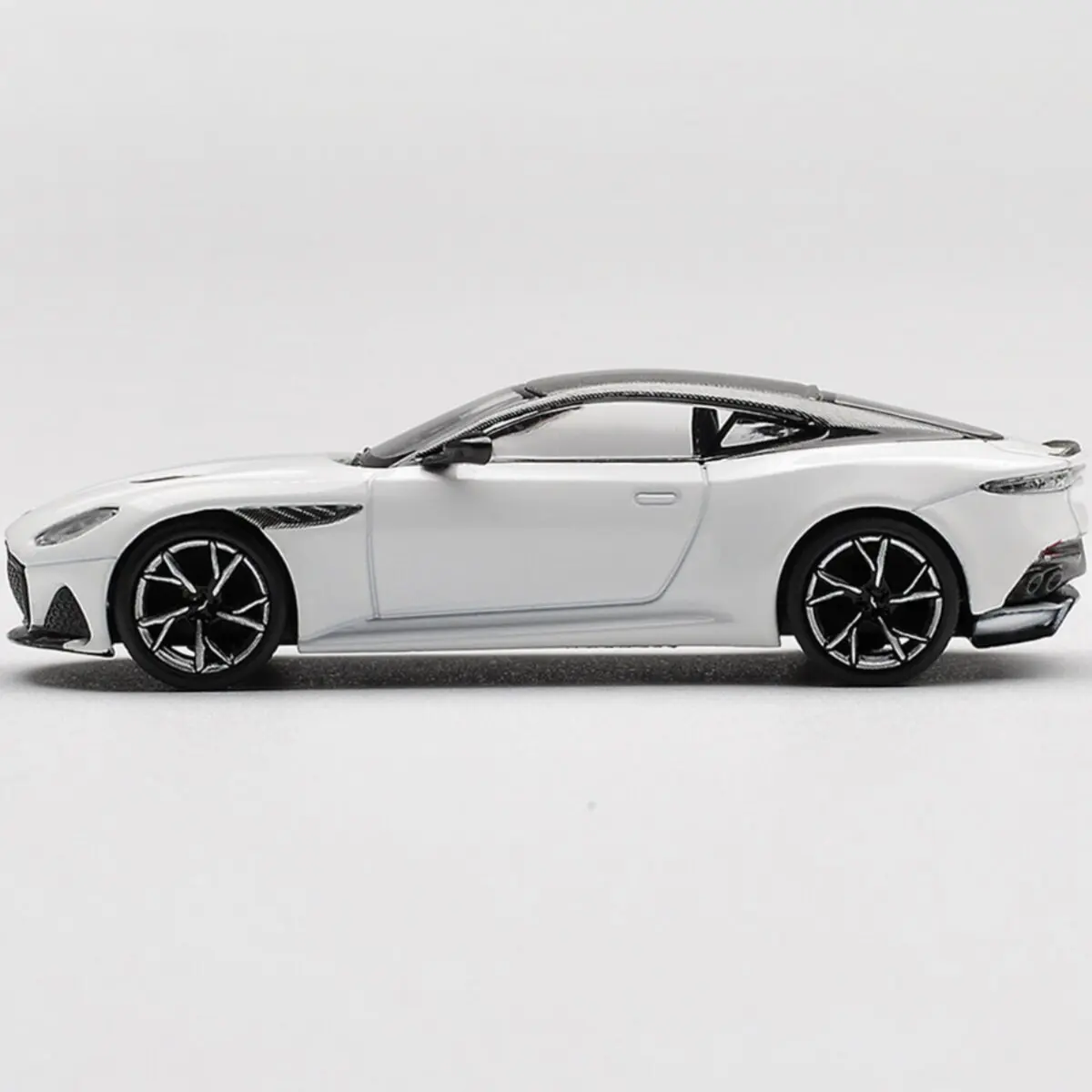 MINIGT  TSM 1225 1:64 Adults Hobby DBS Diecast Model Car
