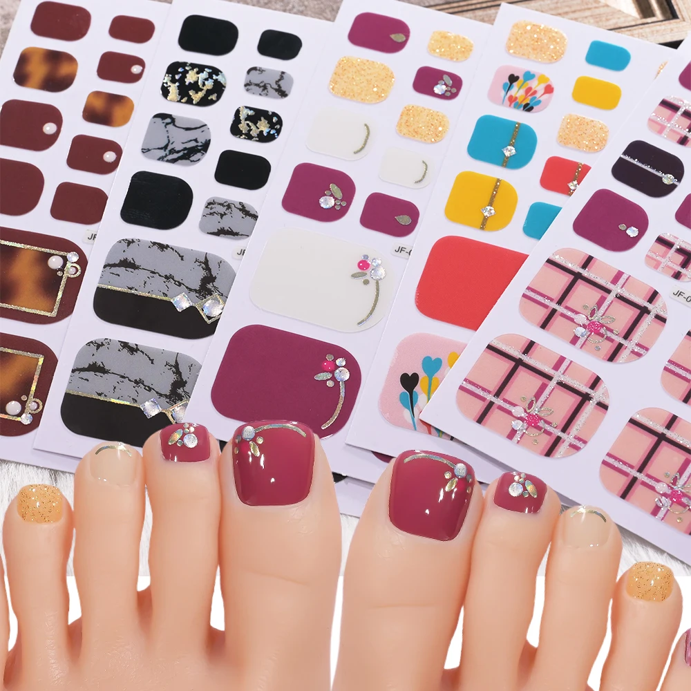 5-blad dromerige zomer teennagelstickers 3D glitter voetnagelwraps Gemakkelijk te plakken teennagellak stickerpatch voor teenmanicure december
