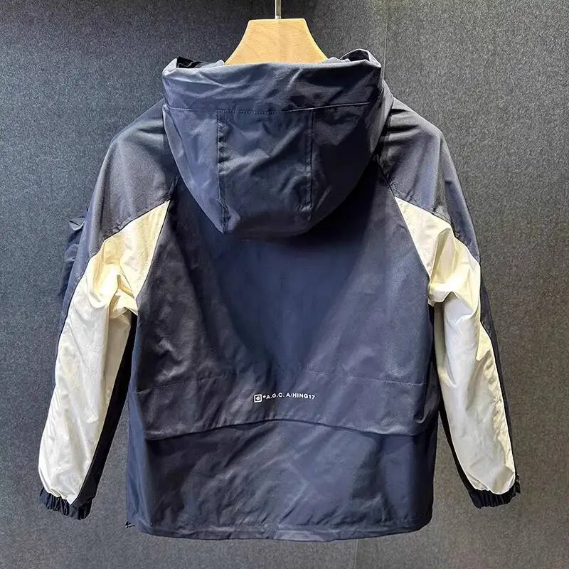 Men's Hooded Jacket 2025 Autumn Winter Color Block Jacket Loose Outdoor Hooded Cargo Multi Pocket Casual Windbreaker