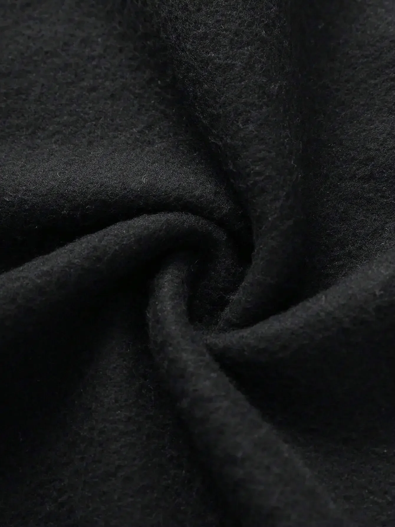 في عام 2025، ستكون بلوزات برسومات شعار Harajuku Casual Everlast عبارة عن ملابس رياضية شتوية كلاسيكية وشعبية للرجال