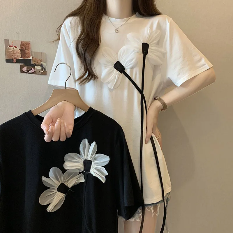 Women Three dimensional Flower Short Sleeve T-shirt Women\'s Summer 2023 New Korean Chic Black Loose O Neck Split Top