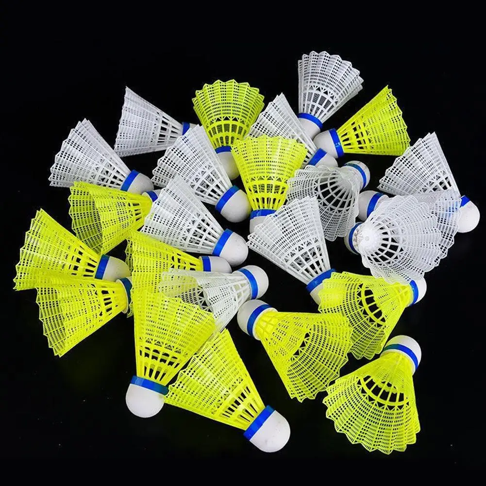 1PC Yellow/white Badminton Balls Portable Badminton Outdoor Shuttlecock Supplies Out Nylon Products Travel Sport Training K4O4