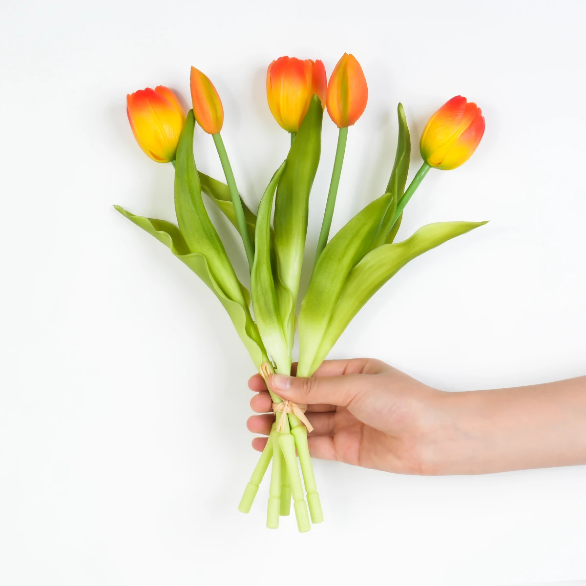 5 stks Kunstmatige Tulp Boeket Siliconen Nep Bloemen Feestdecoratie Woonkamer Tafel Middelpunt Bloemstuk Decoratie