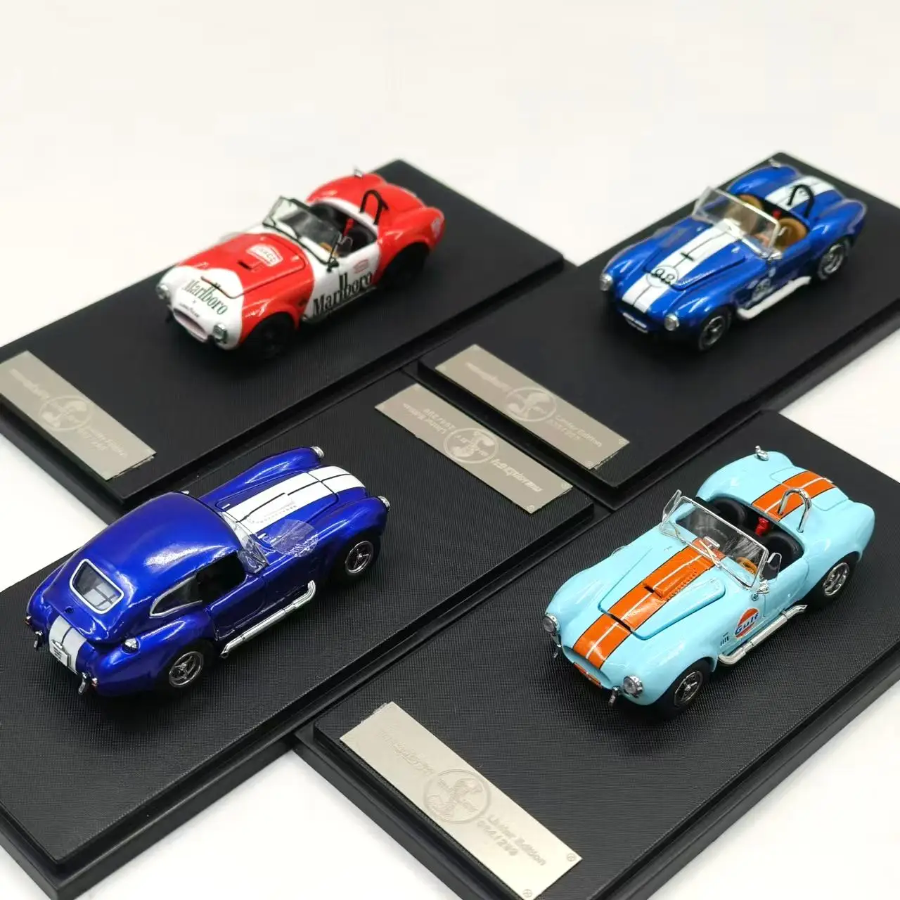 

1:64 Shelby 437, высокая имитация литья под давлением автомобиля, модель из металлического сплава, украшение автомобиля, коллекция подарков