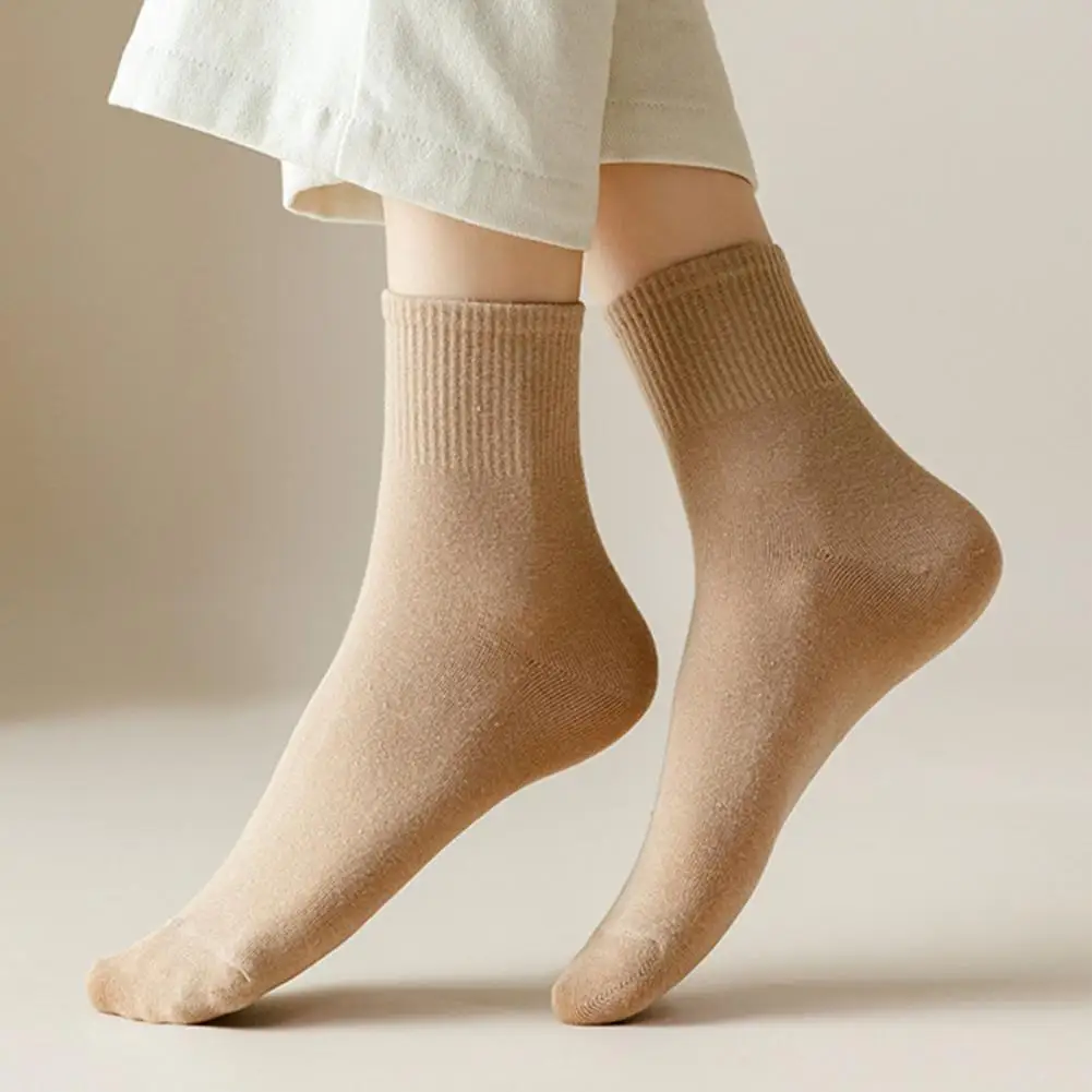 Women Mid-tube Socks Vertical Stripe Socks High Elasticity Women's Cotton Socks Odorless Anti-slip Sweat-absorbent Mid-tube