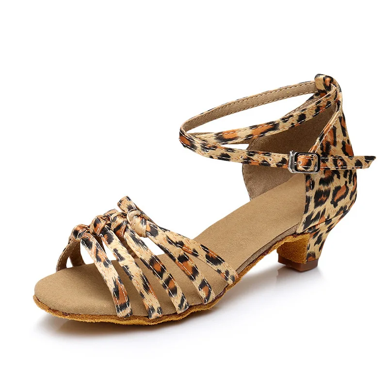 

Женская и детская обувь для латинских танцев, женская обувь для девочек с завязками для бальных танцев, профессиональная танцевальная обувь, замшевая мягкая подошва, тренировочная обувь для джаза и сальсы