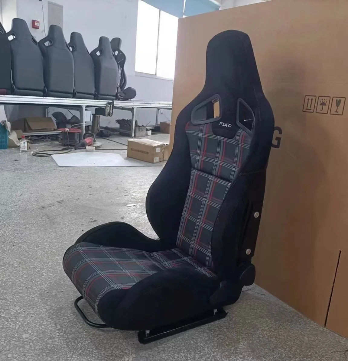 For Car Accessories Recaro Seats Original Recaro Seat PVC Leather Suede Carbon Bucket Seat Luxury Pole Position Seats Recaro 2ps