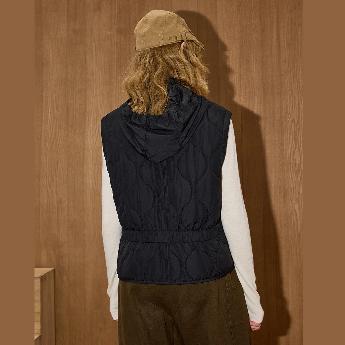 Coolhut Vintage solide ärmellose Pufferweste Winter mit Kapuze, tailliertes Design, übergroße gesteppte Gilet, vielseitiges Lagenstück