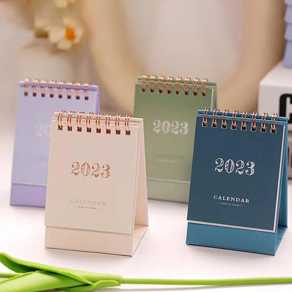 Calendario da tavolo Design del fumetto modello delicato doppio anello pagina di tornitura con gestione del tempo di Base in cartone Mini 2023 in piedi