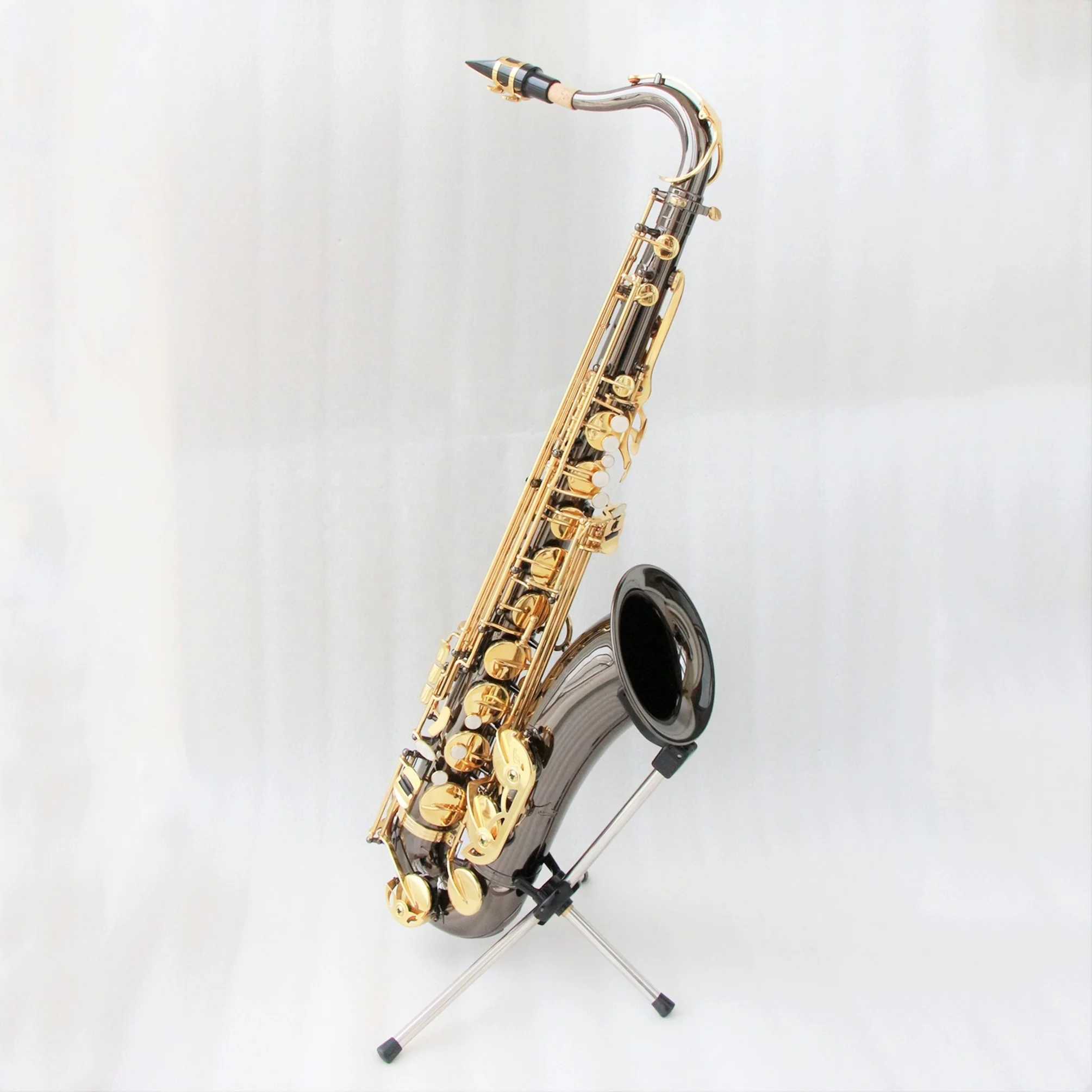 

High quality saxophone instrument wholesale price black nickel plated saxophone tenor