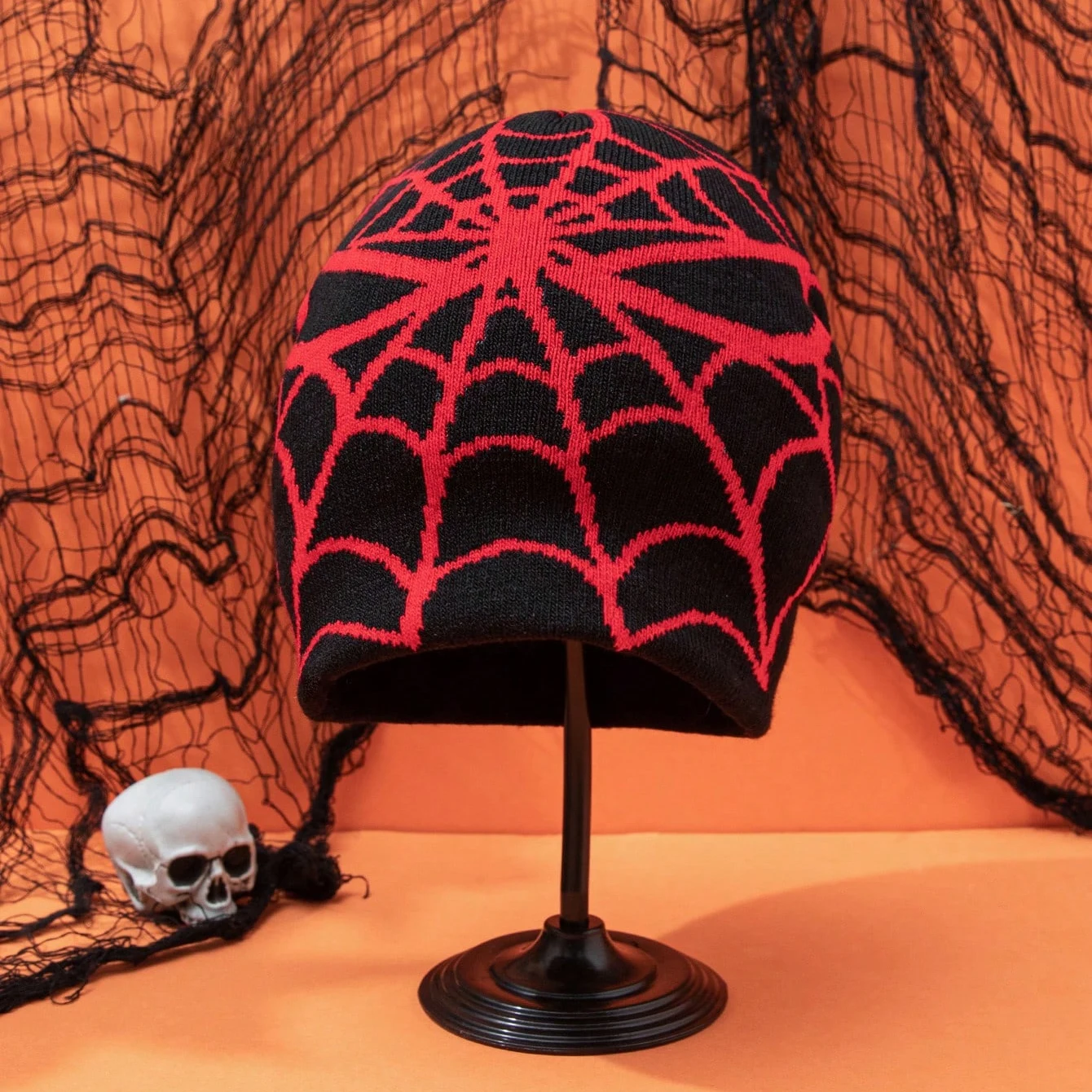 The jacquard Halloween atmosphere knitted pullover hat is versatile for both men and women's parties and gatherings