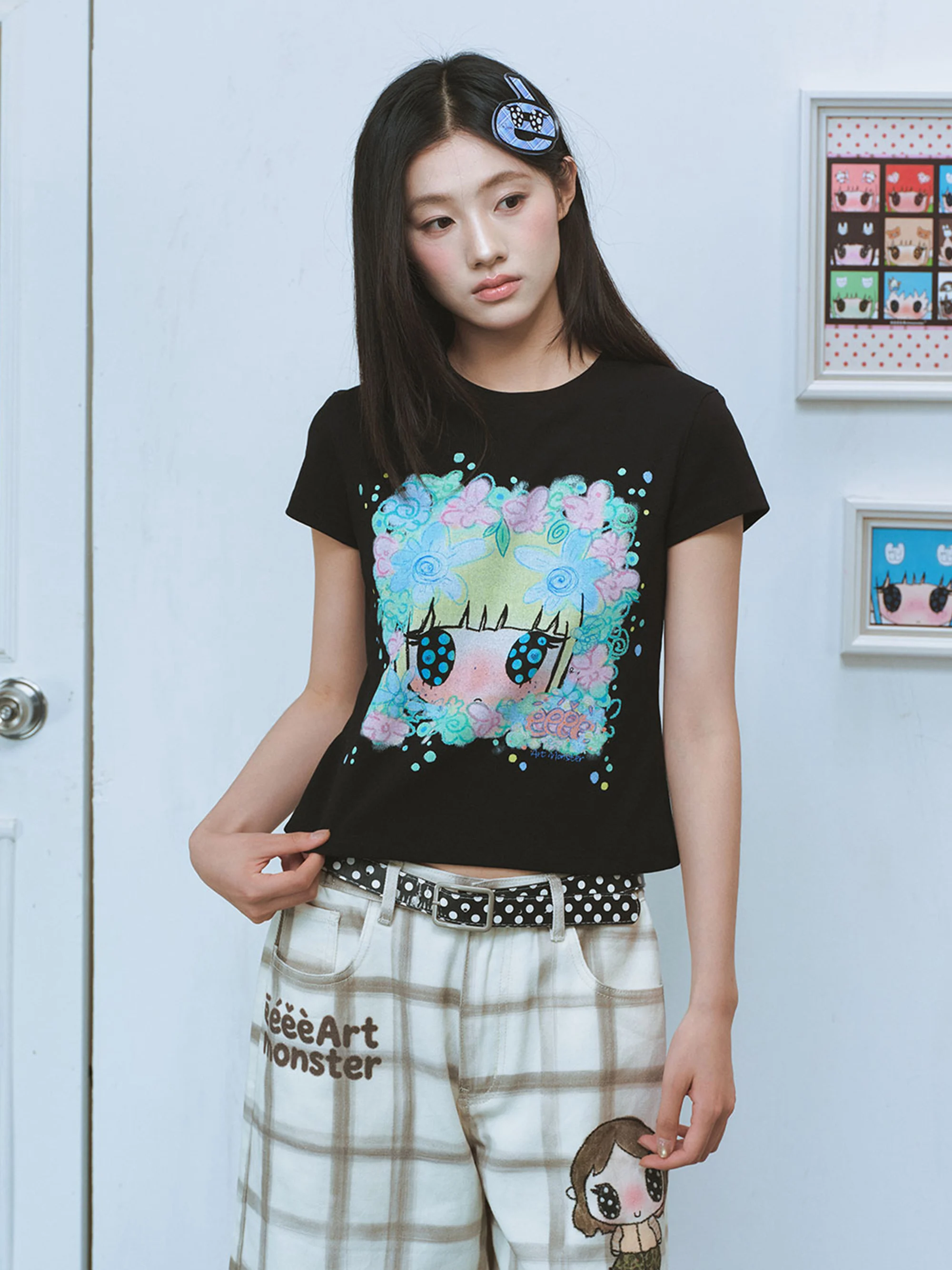 Hand-Drawn Graffiti Print Foam Frame T-Shirt Slim Fit Short Sleeve Summer Cute Style Women's Cotton Polyester round Neck Top