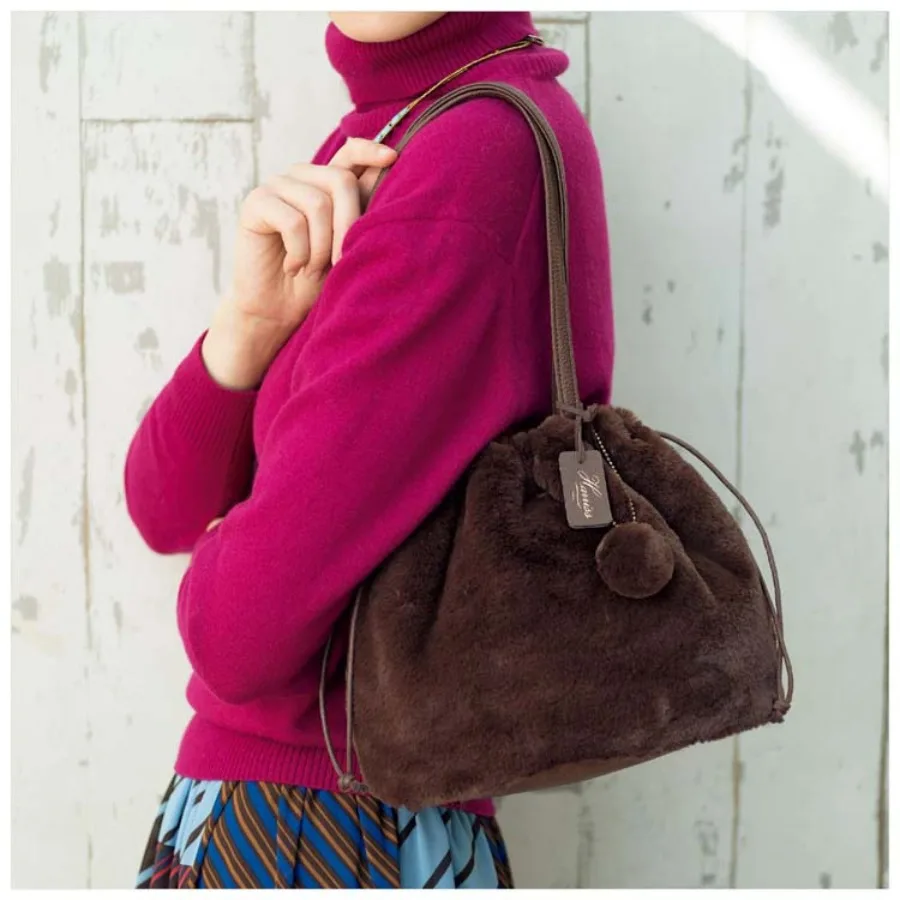 

Новое поступление 2025, женская меховая сумка, осенне-зимняя пушистая сумка на плечо для женщин, темно-коричневая, хорошее качество