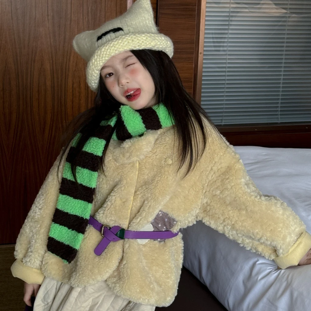 Meninas casaco 2025 outono e inverno novas roupas infantis estilo coreano menina bebê moda adesivos pano bordado casaco de pele