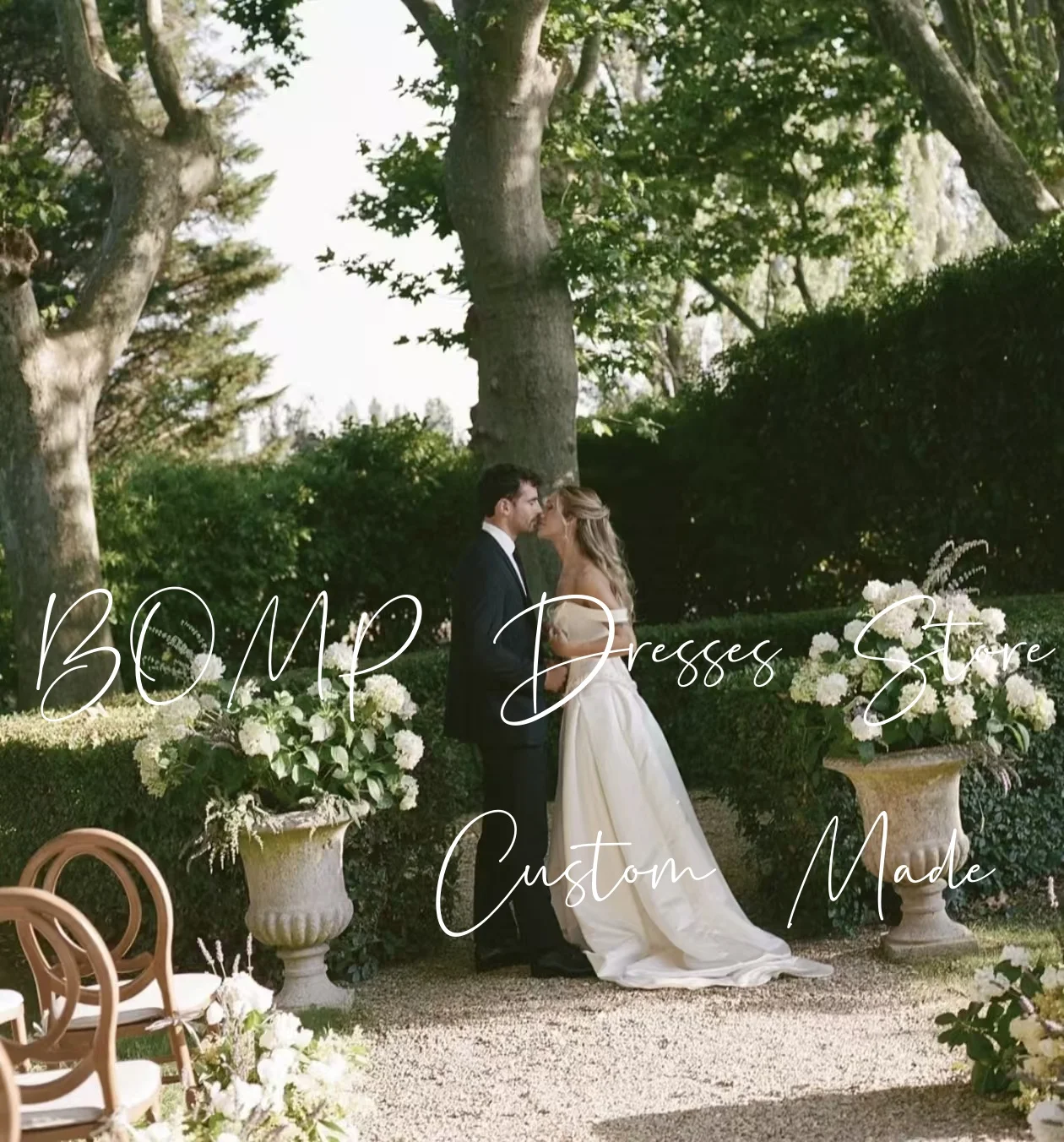 BOMP Elegant Draped ชุดแต่งงานปิดไหล่ Sweetheart Sweep Train Ivory Silk Taffeta ชุดเจ้าสาวที่กําหนดเอง Robe De Mariée