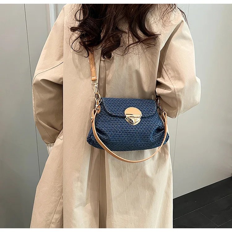 2024 new niche design versatile shoulder/crossbody denim saddle bag