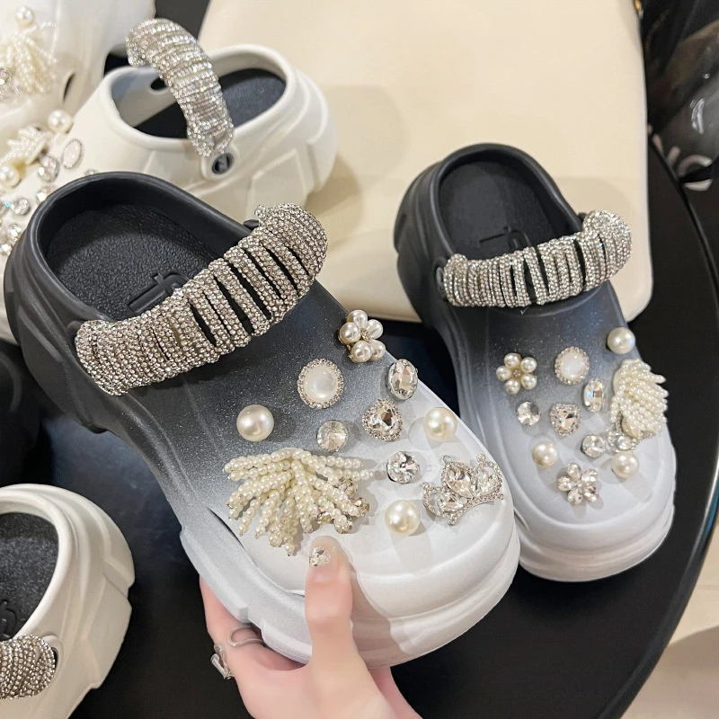 Gradient Color Charms Sandals 2024 New Clog Shoes Outdoor Women Slippers Thick Sole High Quality Summer Sandals For Girls