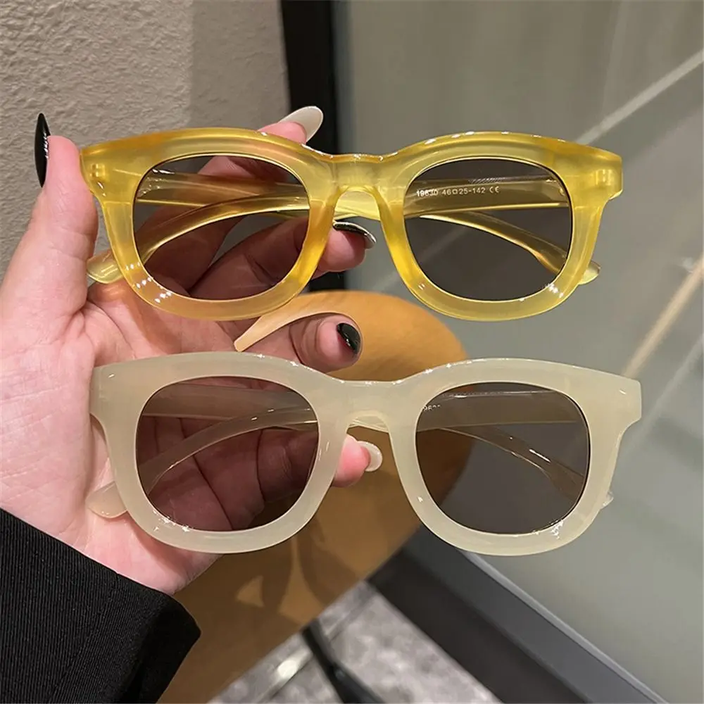 Fashion Jelly Green Sunglasses Vintage Square Sun Glasses for Women Men Trendy Punk Shades UV400 Eyewear INS Style Eyeglasses