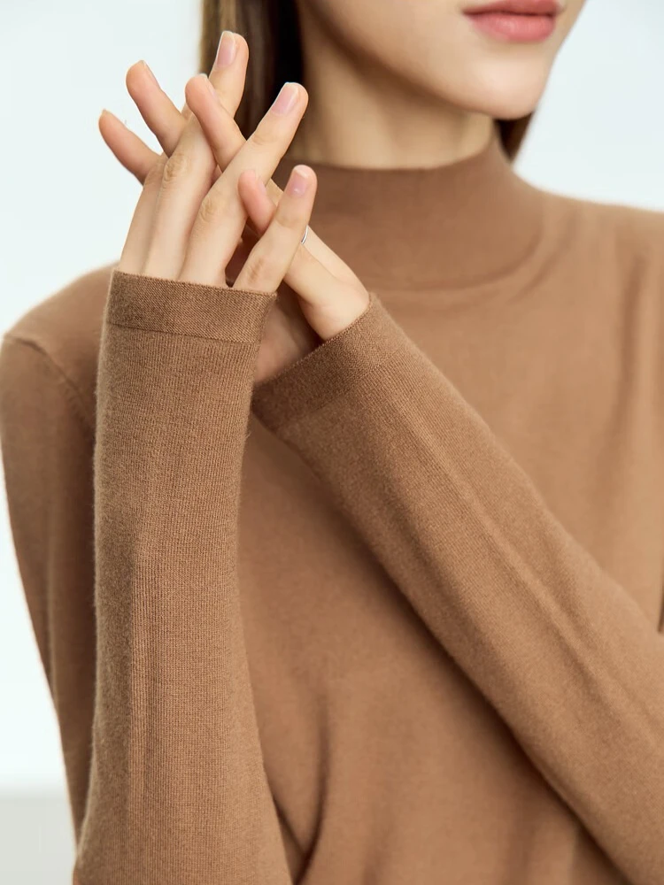 AMII Minimalism Women's Sweater Mock Neck Long Sleeve Pullover Tops 2025 Autumn New Slim Basic Solid Knitted Sweaters 12363002