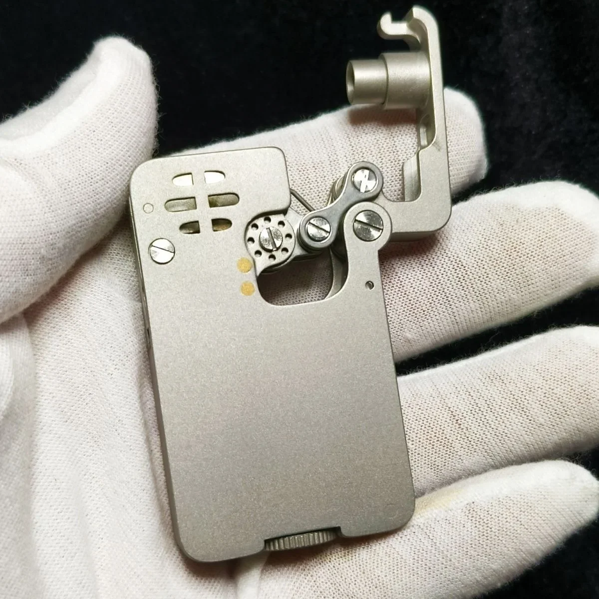 2024 Original Stainless Steel Mechanical Kerosene Automatic Personalized Ejection Gasoline Oil Cigarette Lighter