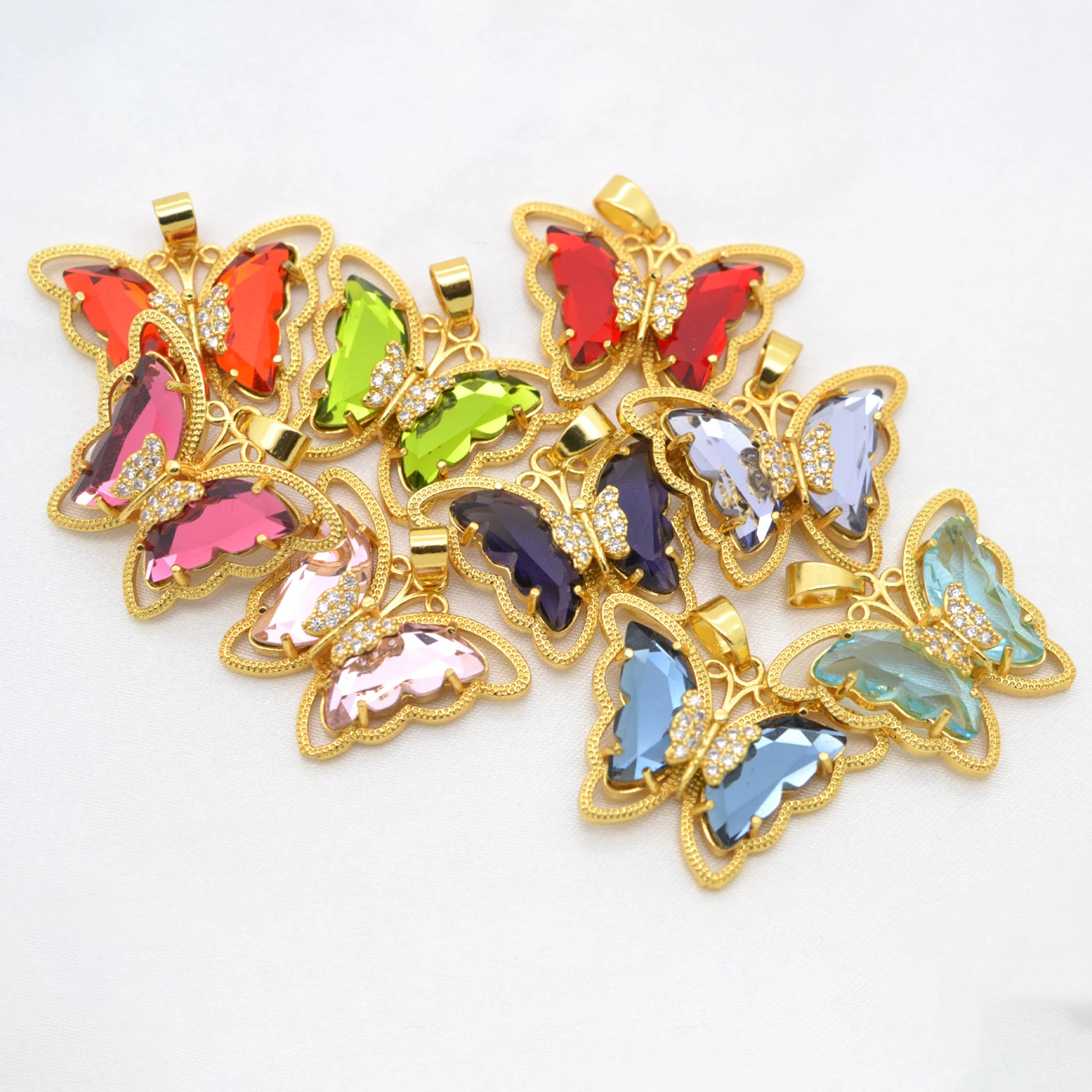 Fashion Crystal Butterfly Charms DIY Necklaces Pendants Designer Brass Zircon Gold Color Charm for Jewelry Making Supplies 1 Pc