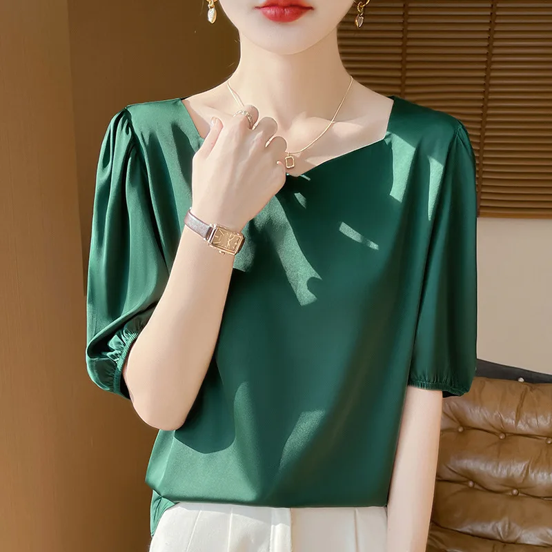 2026 Spring and Summer New Satin Shirt Short-sleeved Top Women's White Drape Pullover Shirt Low Neck White Shirt