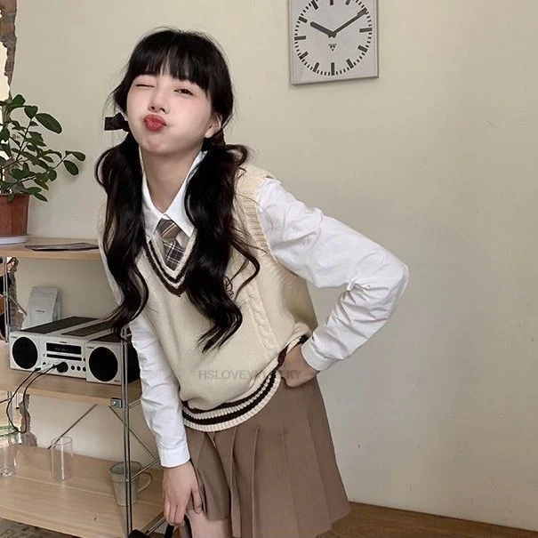 秋の韓国風ファッションスーツ レディース シャツ ベスト トップス スカート 気質のあるベスト カレッジスタイル 制服 女子 JK セット