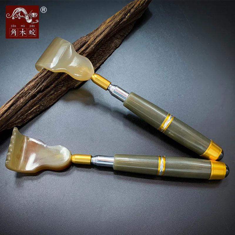 

Jiao Muxiao Yak Horn Back Scratcher, Telescopic, Good Quality, Ample Stock