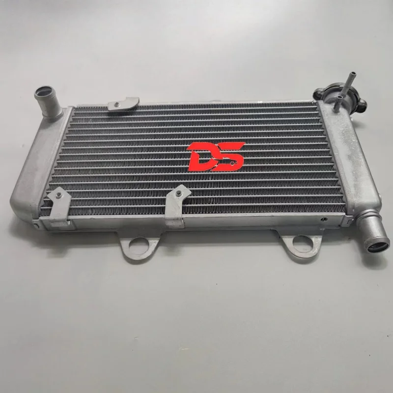 1PCS Motorcycle Radiator 5VK-E2461-20 Engine Cooling Cooler For Yamaha XT660 R 2004-2014 5VKE246120 Yamaha Radiator