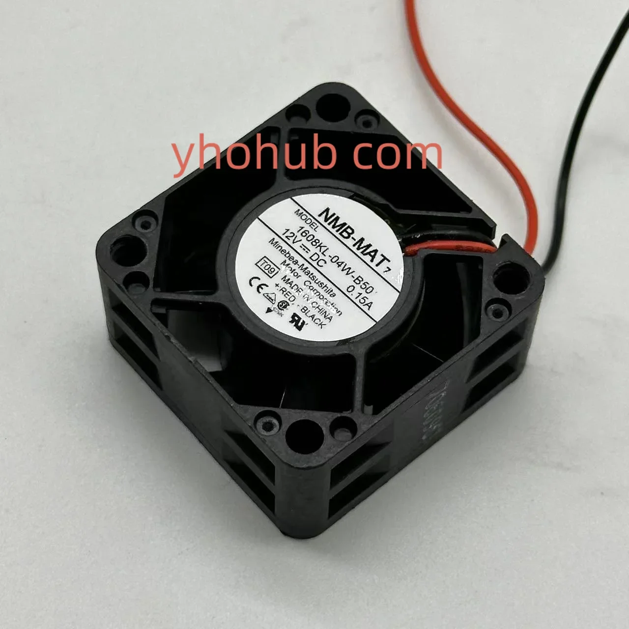 NMB-MAT 1608KL-04W-B50 DC 12 В 0,15 А 40x40x20 мм 2-проводной охлаждающий вентилятор для сервера