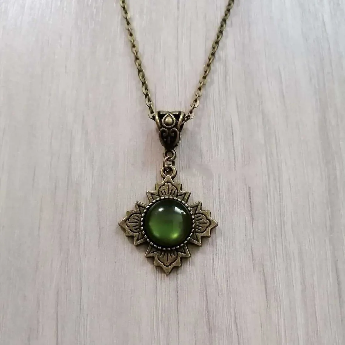 Green Cameo Engraved Necklace,Vintage Jewelry,Witch Accessory,Magic,Bronze Color,Middle Ages,Victorian,Mystical,Choker For Women