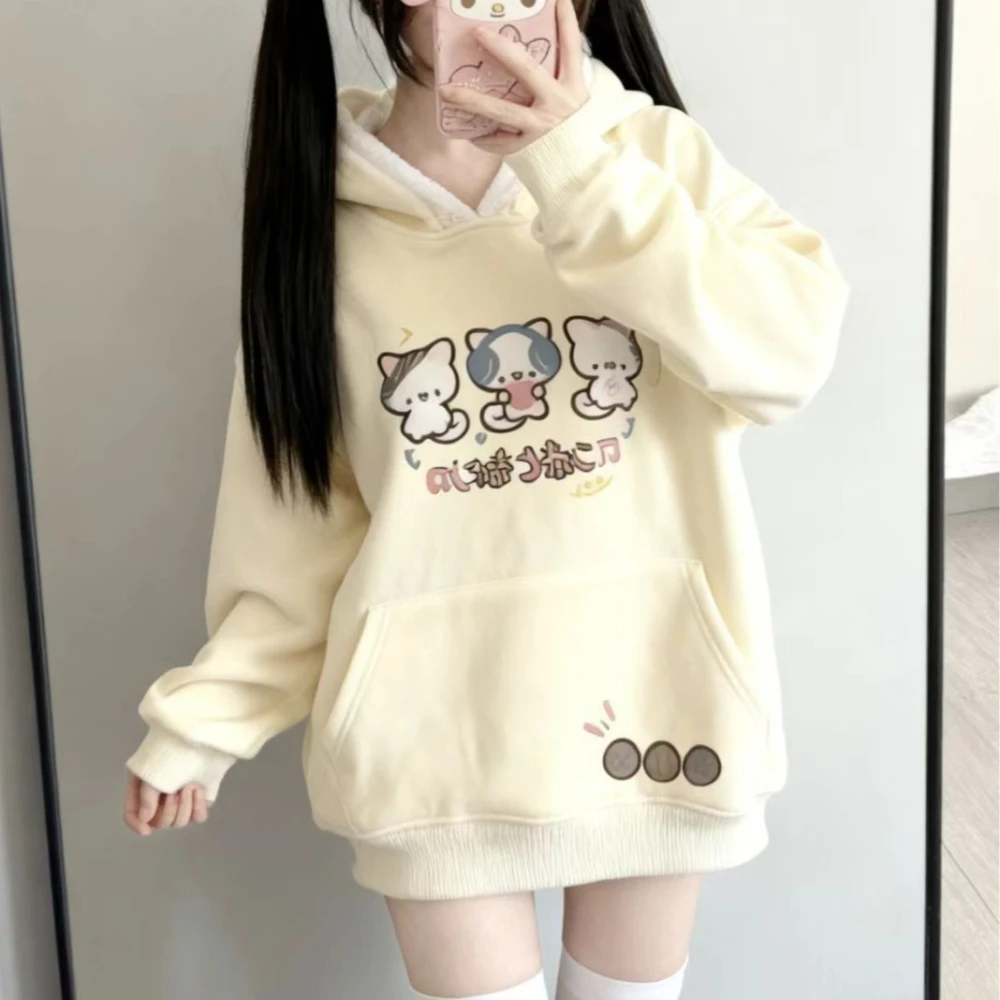 

Теплая толстовка с капюшоном на флисовой подкладке для девочек в стиле Лолиты, кремовый пуловер большого размера с милым медведем и карманом кенгуру, милый свитшот с героями мультфильмов аниме