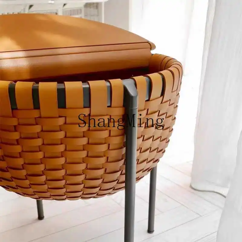 FGgoed uitziende lichte luxe minimalistische ronde salontafel met opbergruimte, klein appartement, hoogwaardige zijtafel van gevlochten zadelleer