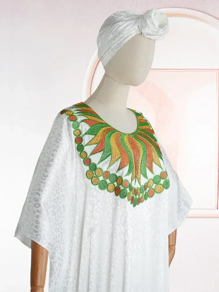 فساتين الصيف الأفريقية للنساء أنيقة بيضاء قفطان بوبو الكنيسة الملابس حجم كبير Musilm Djellaba أفريقيا ملابس يومية 2025