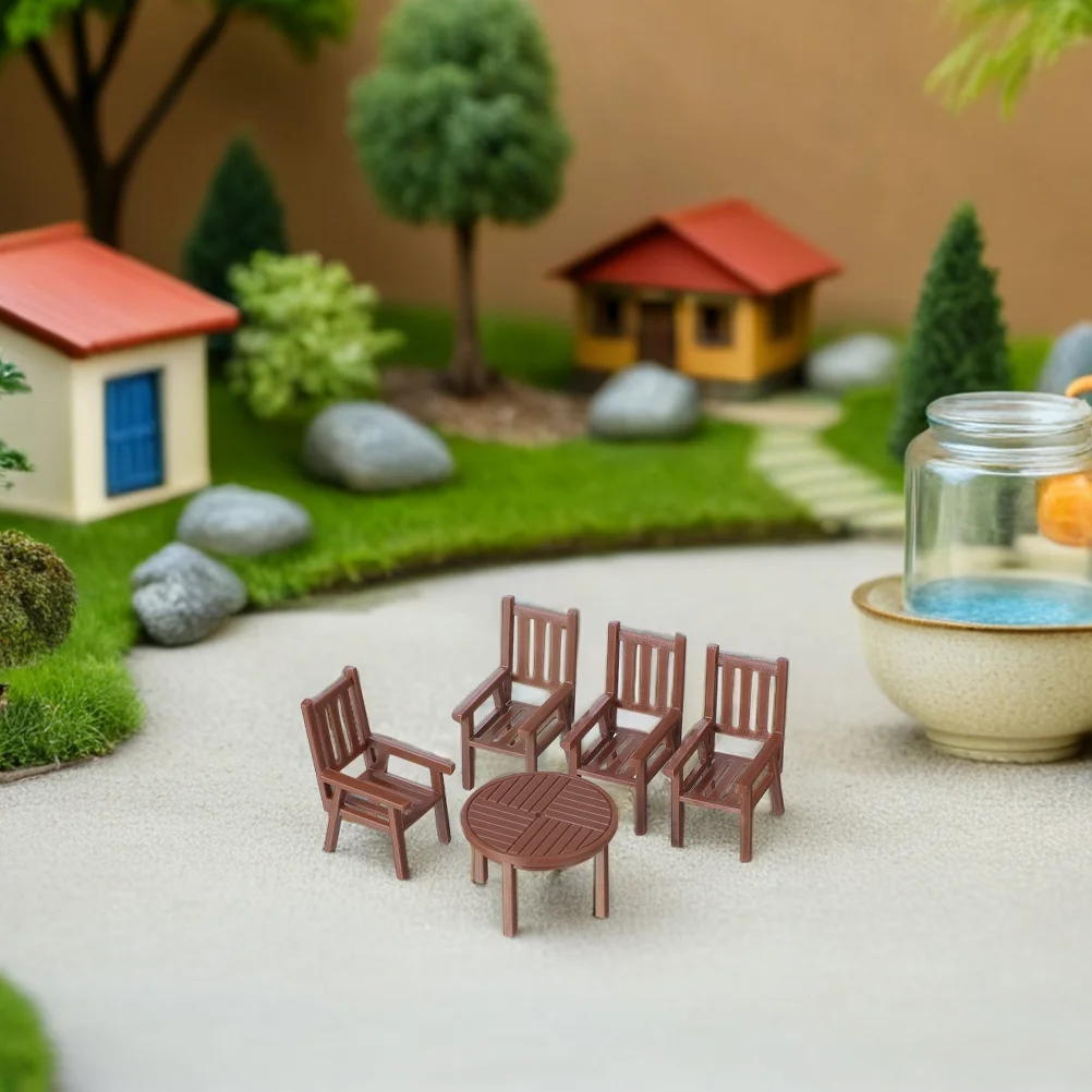 2 Zestawy Miniaturowych Krzeseł Stołowych Wysokiej Jakości Plastikowe Meble do Domku dla Lalek do Projektów Rękodzielniczych Dekoracja Mikro Krajobrazu