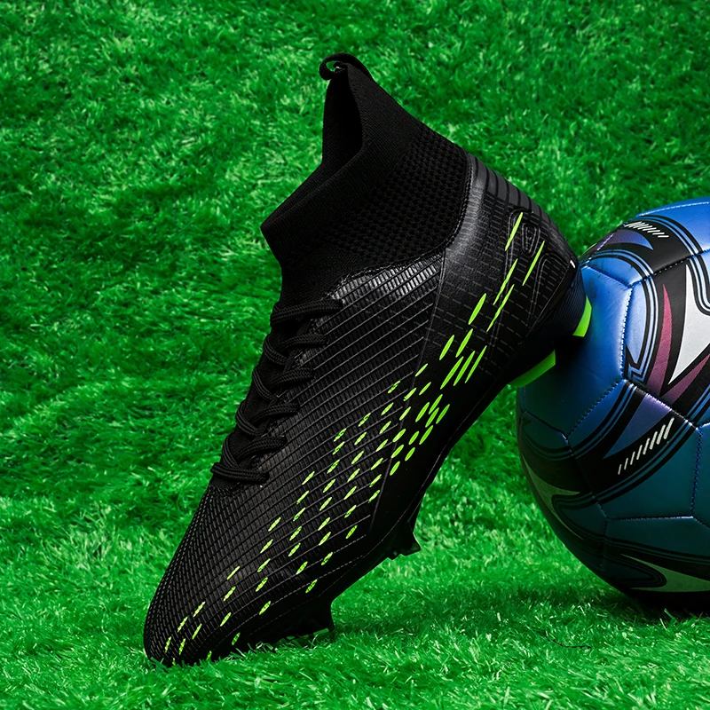 

Fast Outdoor Football Shoes Men Sneaker Professional Soccer Shoes Grass Training Football Field Boots TF/FG Indoor Ultralight
