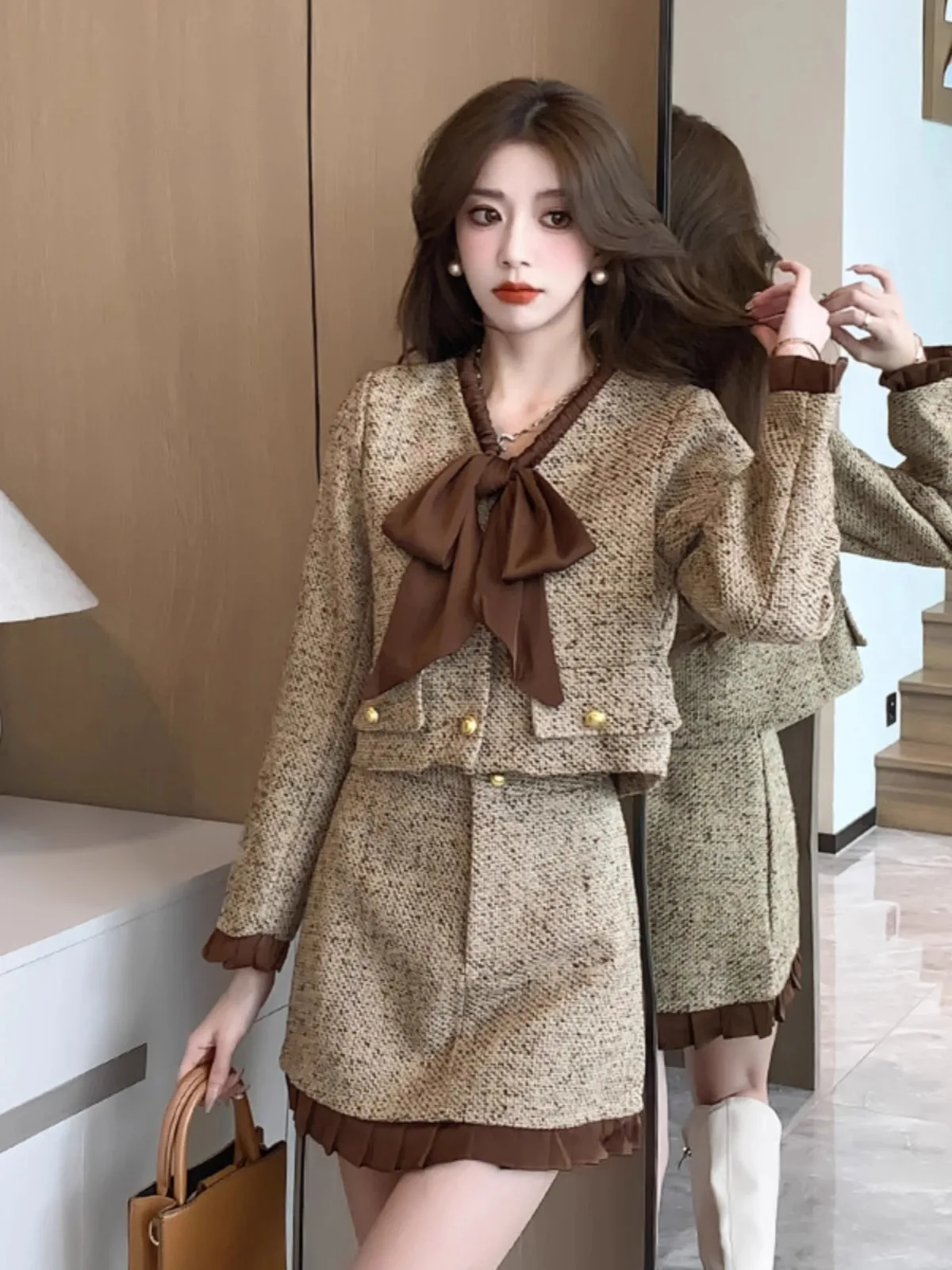 

Spring and Autumn New Fashion Set Skirt Women's Western Style Bow Short Coat Half Body Skirt Two Piece Set