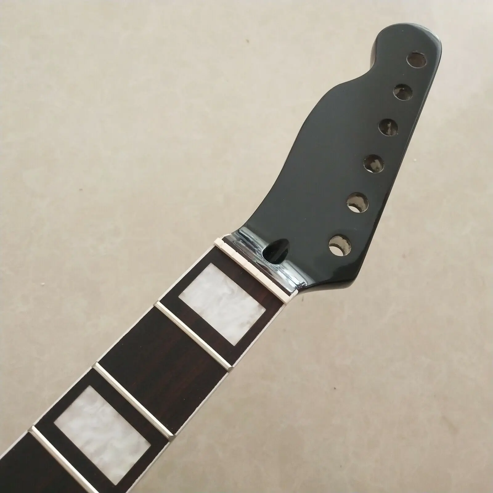 

Black Left head Guitar Neck 22 fret 25.5in Maple Rosewood Fretboard Block Inlay