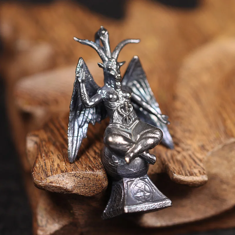 Black Brass Death God Goat Head Figurines Miniatures Vintage Metal Devil Model Statue Desktop Toy Ornament Decoration Collection
