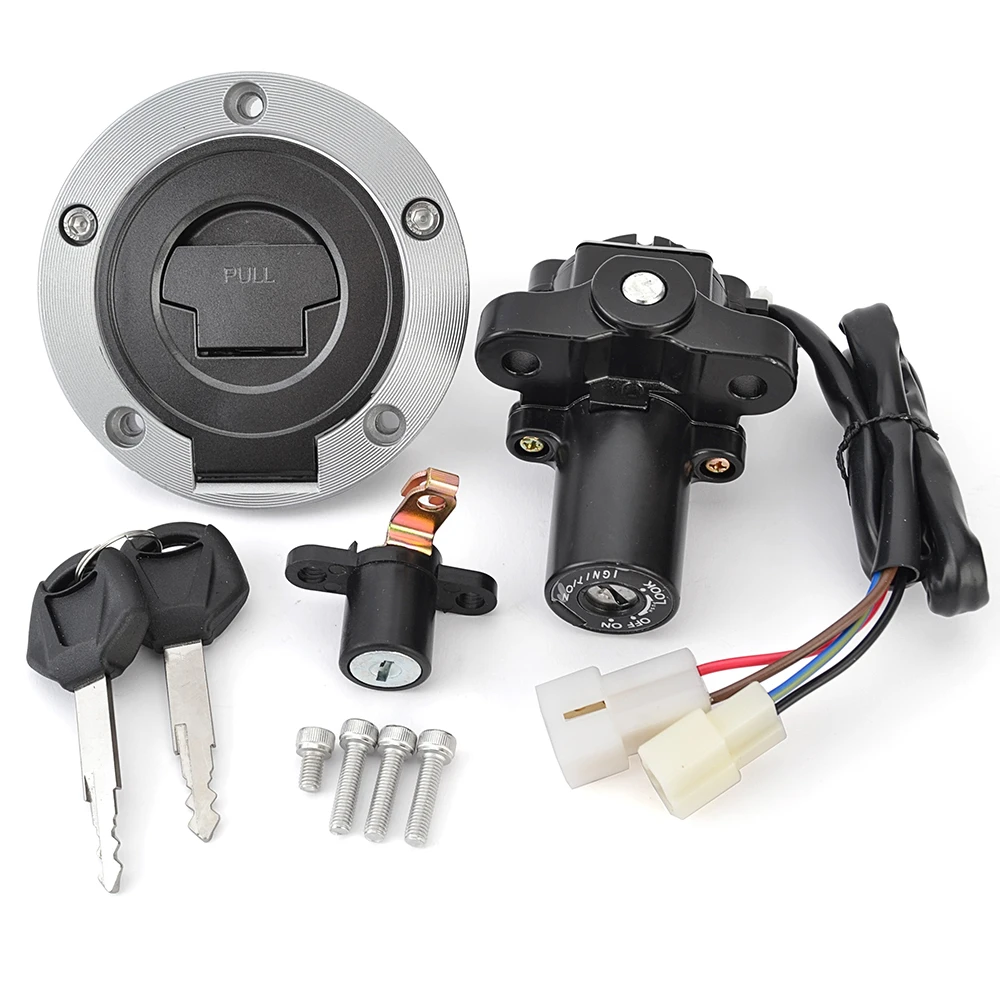 11C-W8250-01 Ignition Switch Lock Fuel Gas Cap Key For Yamaha XVS1300CU XVS1300 Stryker XVS1300A XVS1300CT XVS1300BG V-Star