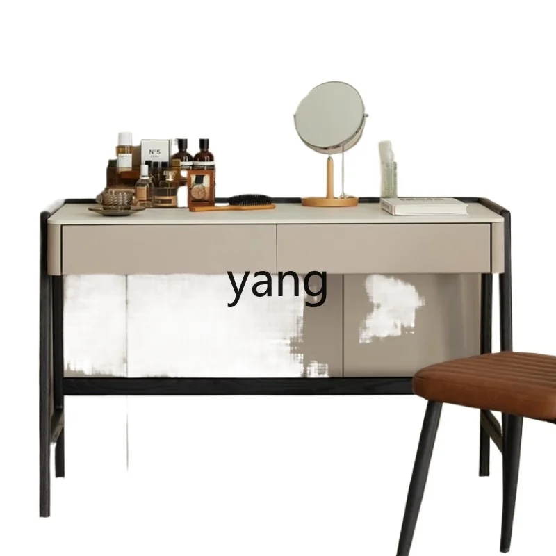 Lzr Light Luxury Mo…