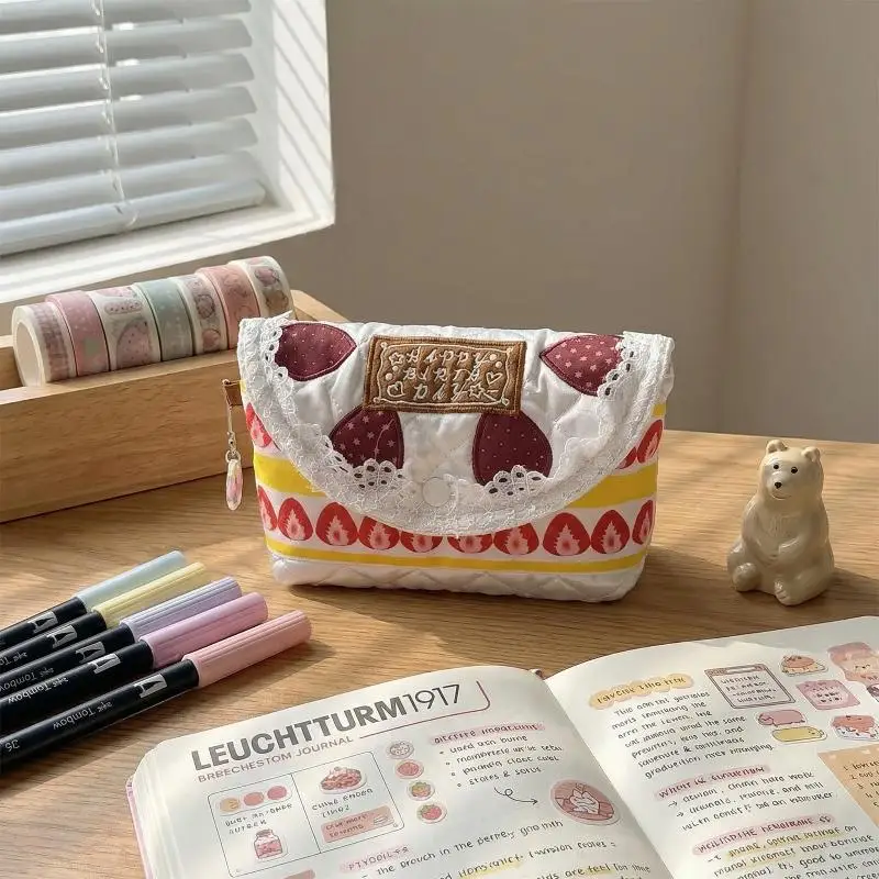 

1Pcs Fashion Kawaii Sweet Cake Bags Patchwork Strawberry Handbags For Women Lolita Cute Y2k Aesthetic Top-Handle Bag