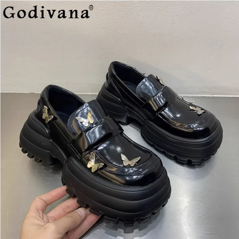 

Fashion Platform Muffin Shoes Women's Metal Butterfly Punk Goth Casual PU Waterproof Women Heels