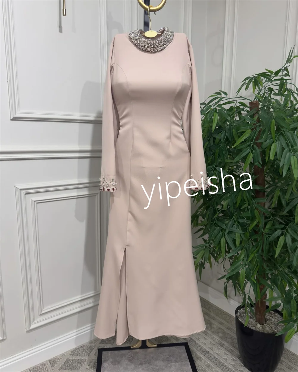 Customized Exquisite Jersey Pleat Rhinestone A-line Jewel Midi Dresses Homecoming Dresses High Quality Pastrol Formal