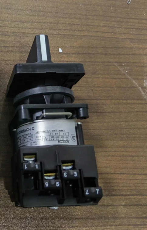 CAM s-witch K1C003ACHC Three-phase power cut-off switch K1 C003ACHC