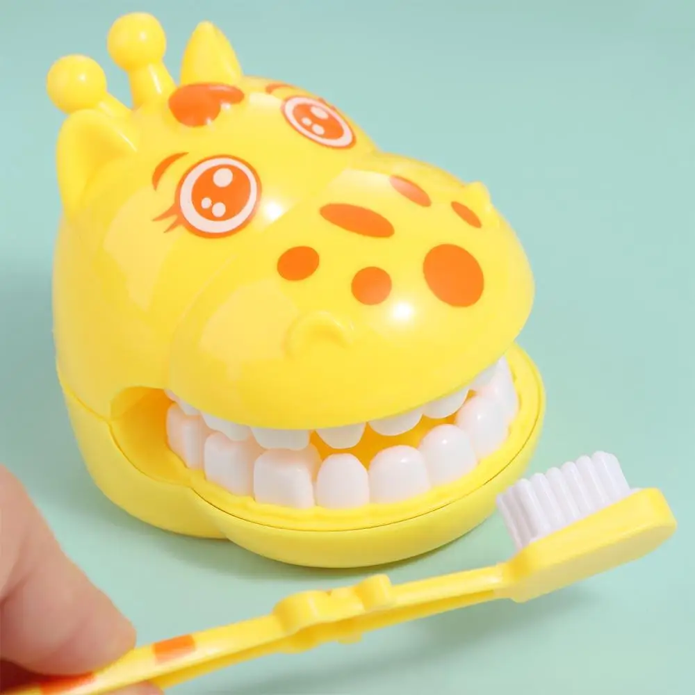 Brush Their Teeth Role-playing Games Set Kids Pretend Play Dentist Check Teeth Model Set Giraffe Modeling Dental Doctor Toys