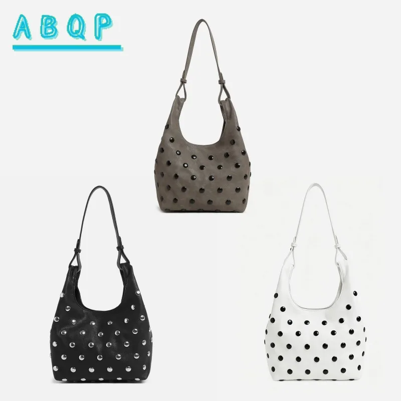 

ABQP New Women's Handbag Luxury Brand Rivet Fashion Women's Shoulder Bag Large Capacity Fashion Casual Women's Bag High Quality