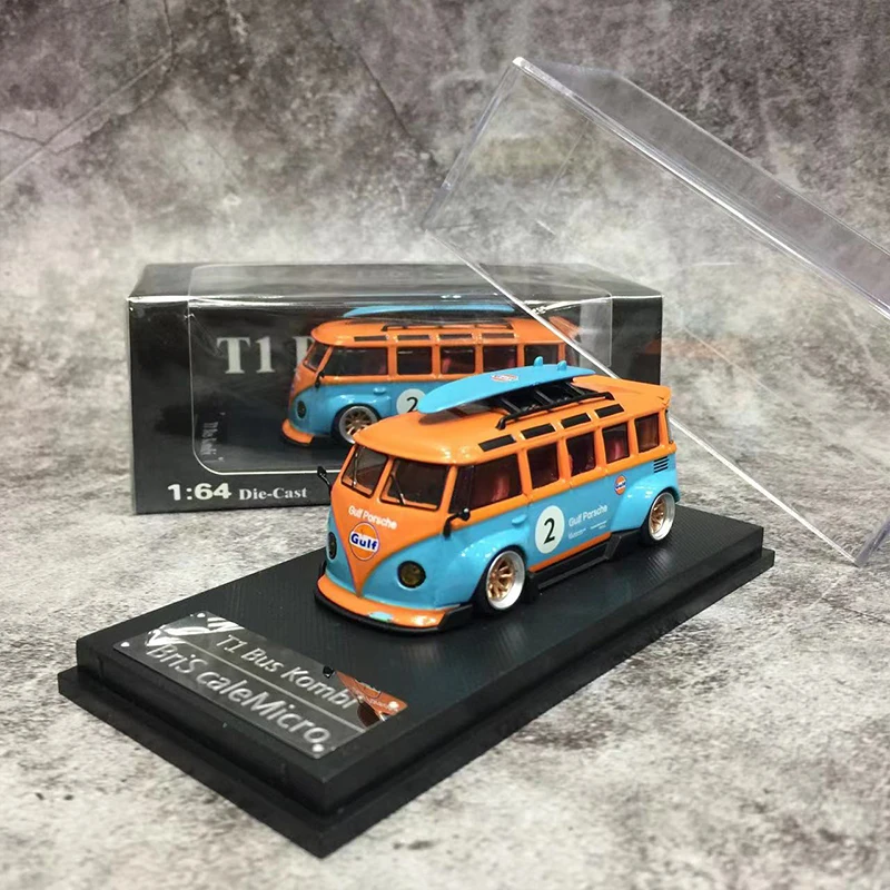 

BSC 1:64 Model Car T1 Bus Alloy Die-Cast Vehicle Bus Collection- Gulf Coating