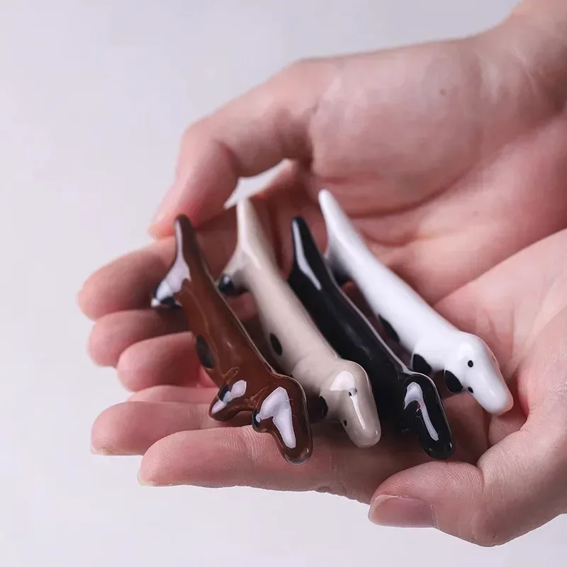 Mini-Dachshund-Figuren: Kawaii Dekorationen für Ihr Zuhause